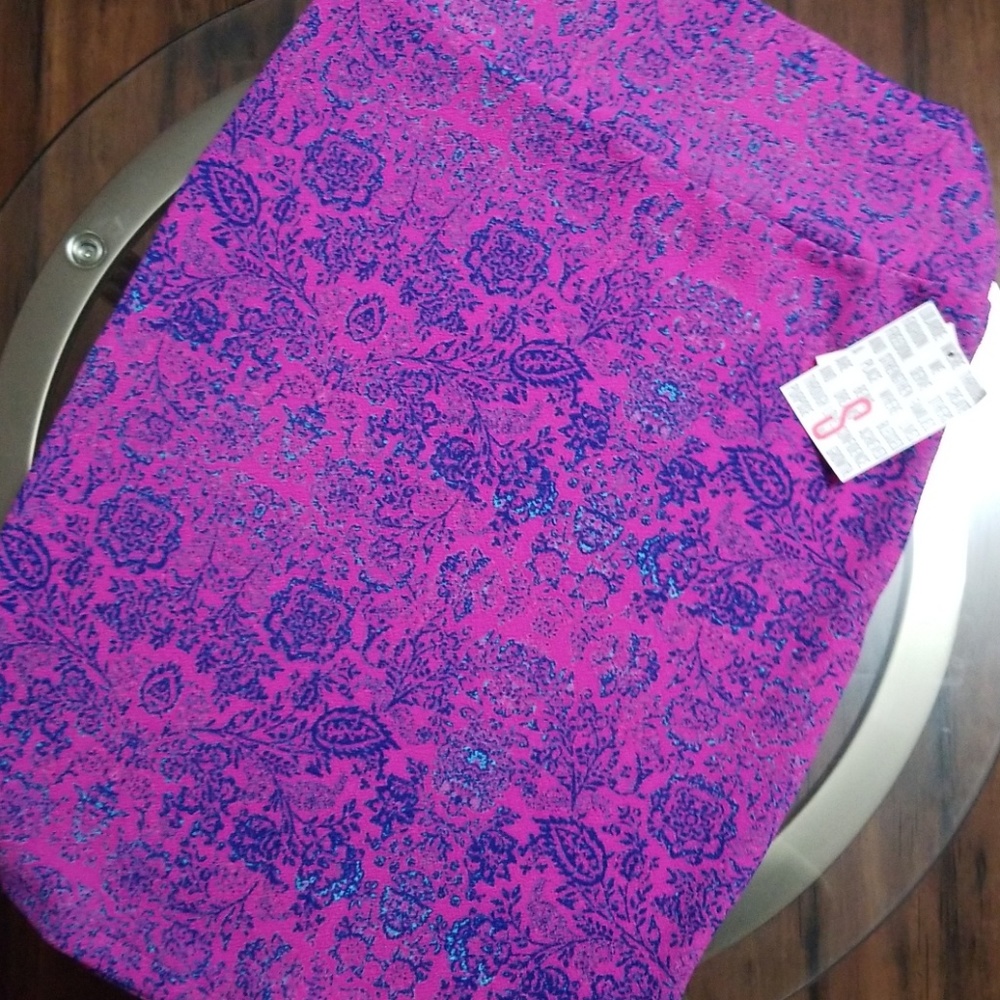 Lularoe cassie pencil skirt.